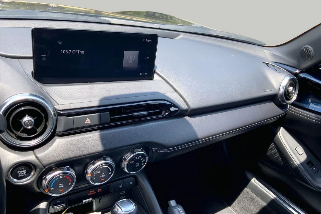 2025 Mazda ND MX-5 Miata - Image 6 of 29