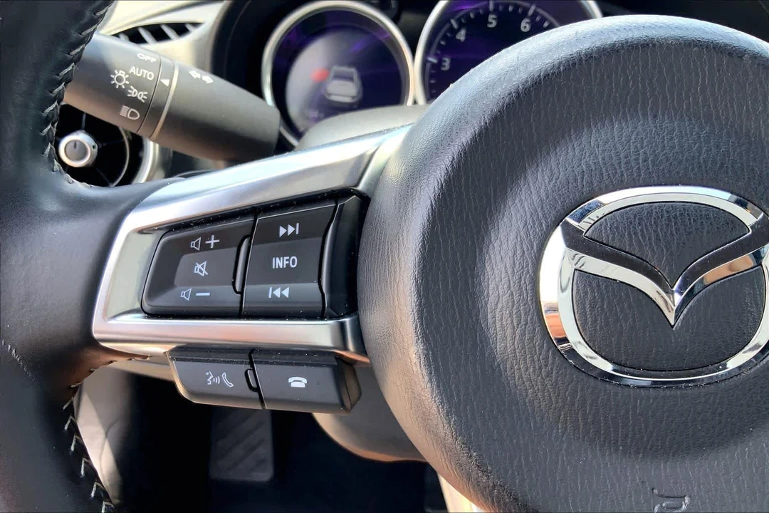 2025 Mazda ND MX-5 Miata - Image 20 of 29