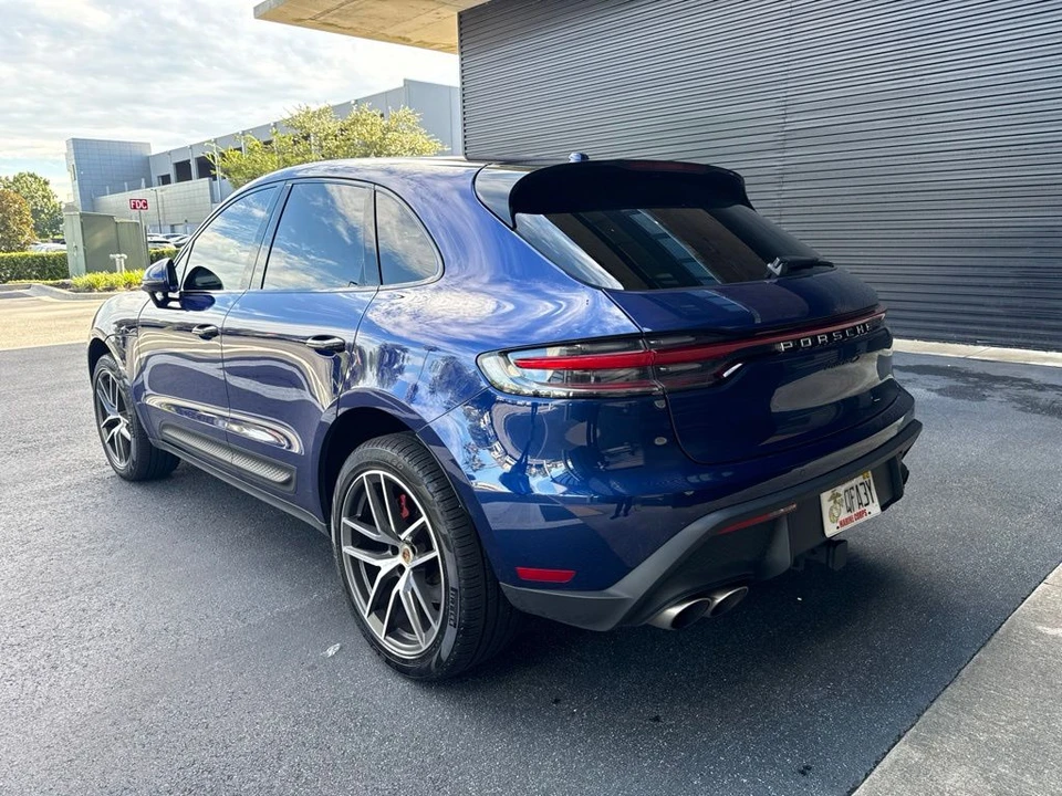 2025 Porsche Macan S - Image 3 of 5