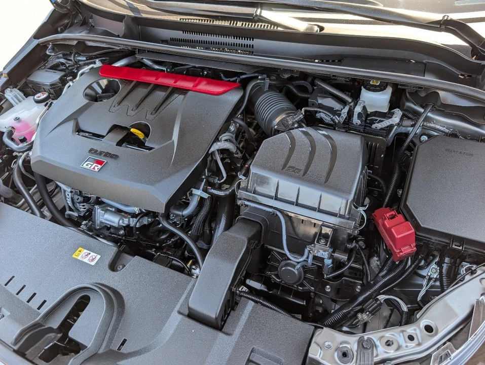 2025 Toyota GR Corolla 12th Gen - Image 20 of 22