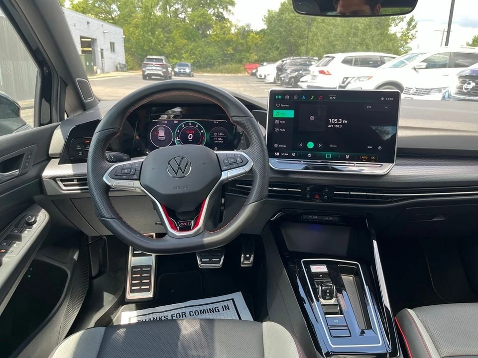 2025 Volkswagen GTI Mk8 - Image 20 of 31