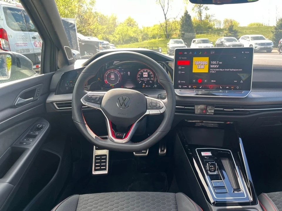 2025 Volkswagen GTI Mk8 - Image 19 of 30