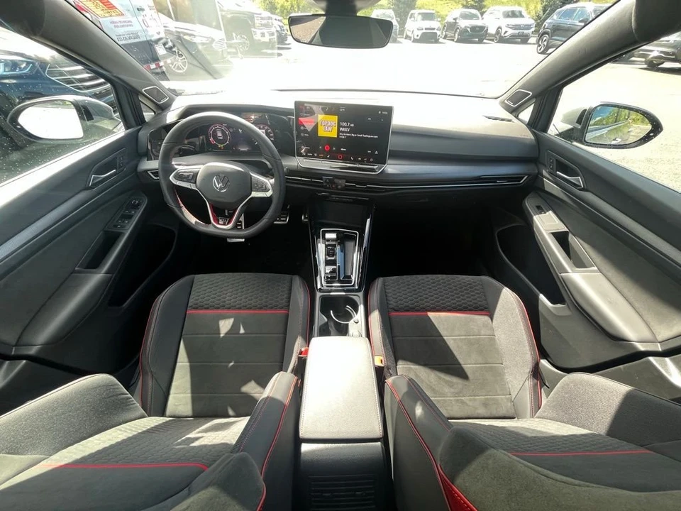 2025 Volkswagen GTI Mk8 - Image 14 of 30
