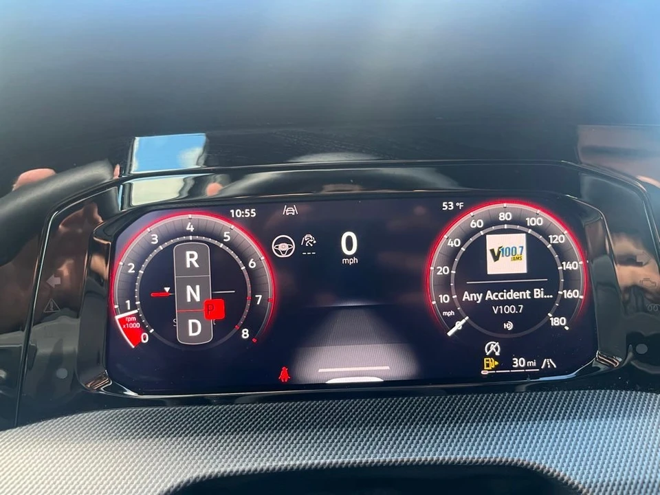 2025 Volkswagen GTI Mk8 - Image 21 of 30