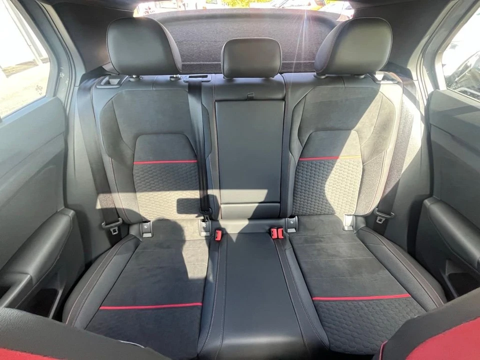2025 Volkswagen GTI Mk8 - Image 26 of 30