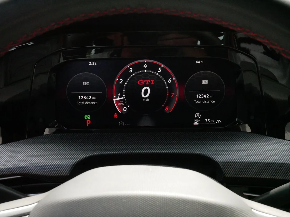 2025 Volkswagen GTI Mk8 - Image 21 of 31