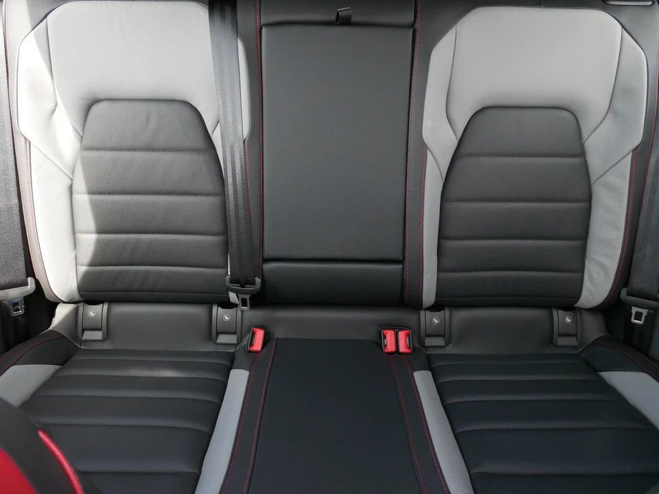2025 Volkswagen GTI Mk8 - Image 13 of 31