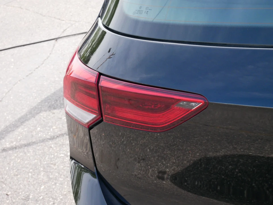 2025 Volkswagen GTI Mk8 - Image 17 of 31