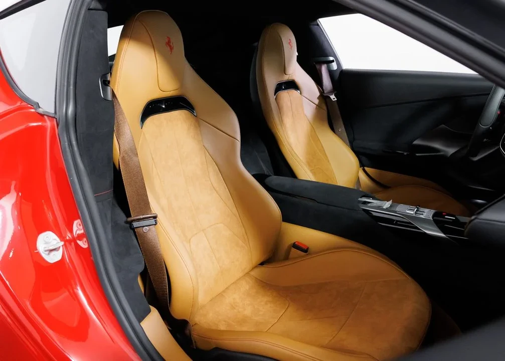 2026 Ferrari 12Cilindri - Image 19 of 31