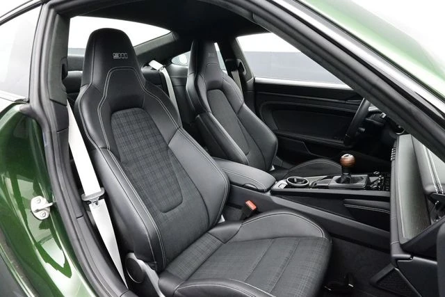 2026 Porsche 992 Carrera T - Image 12 of 29