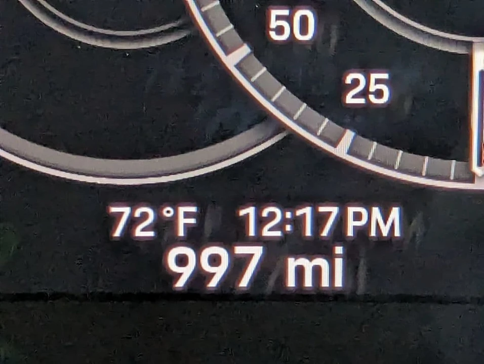 2026 Porsche 992 Carrera - Image 14 of 26