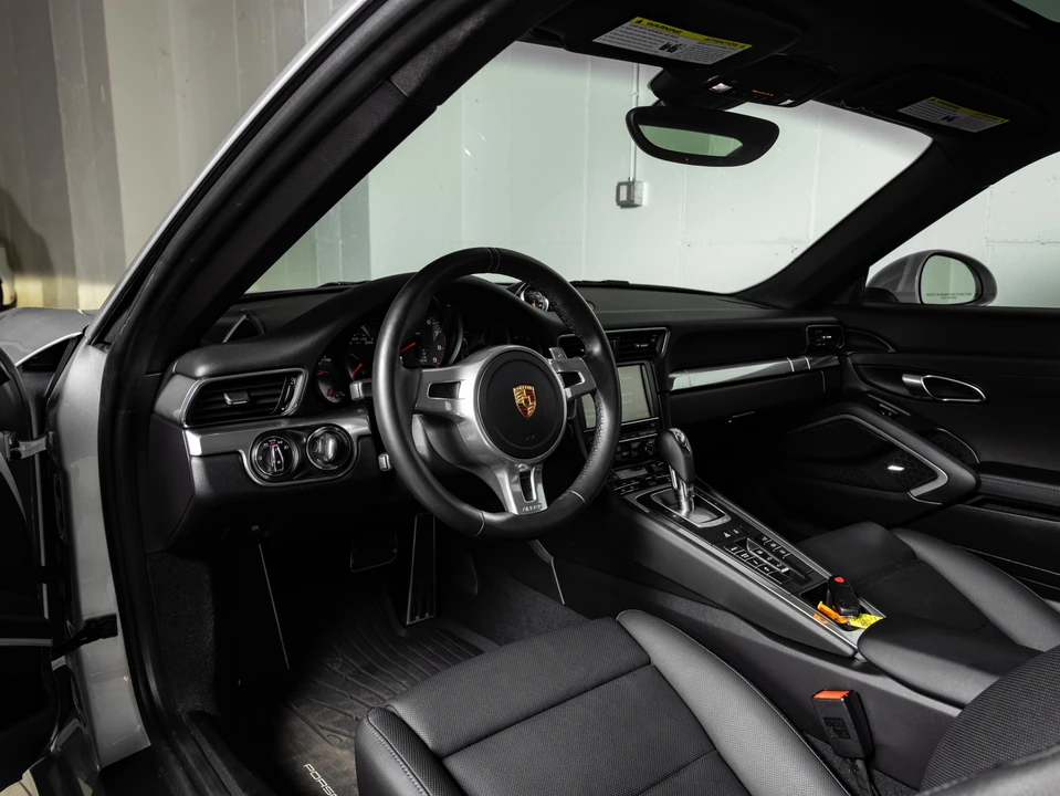2015 Porsche 991 Carrera 4S - Image 4 of 31