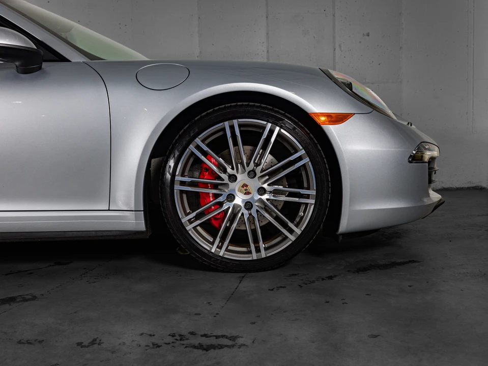 2015 Porsche 991 Carrera 4S - Image 12 of 31