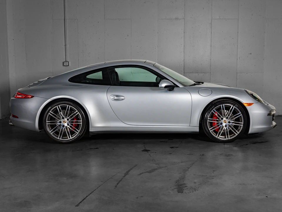 2015 Porsche 991 Carrera 4S - Image 9 of 31