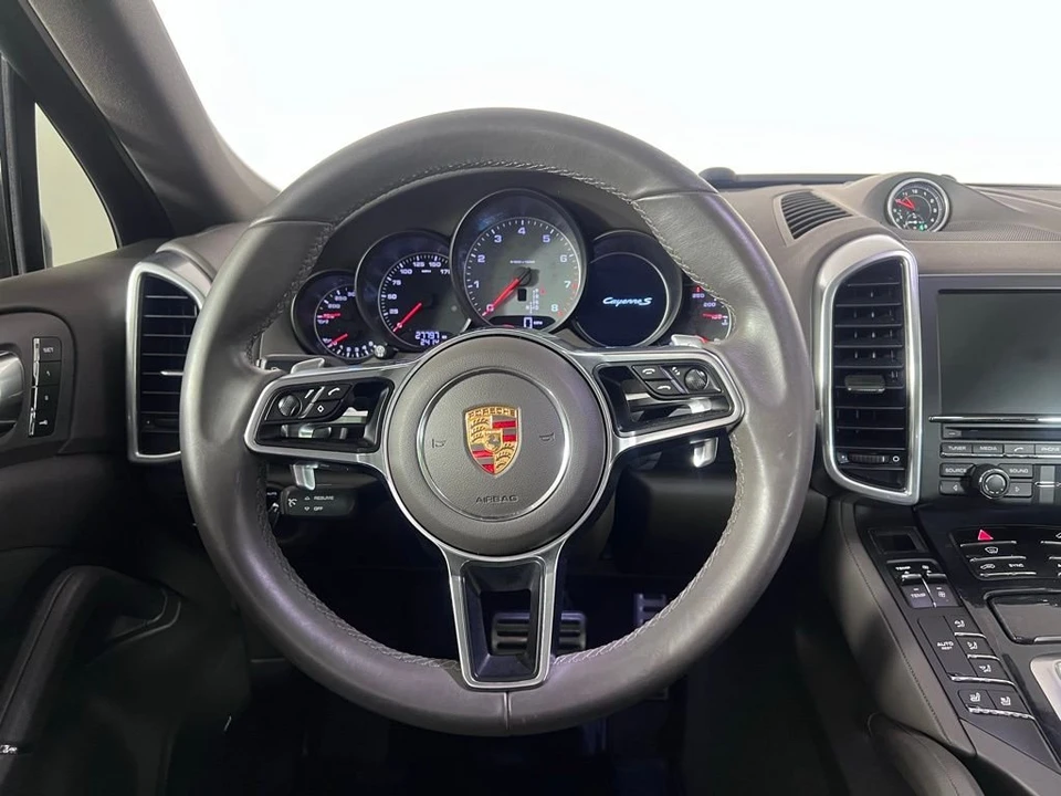 2015 Porsche 958 Cayenne S - Image 21 of 31