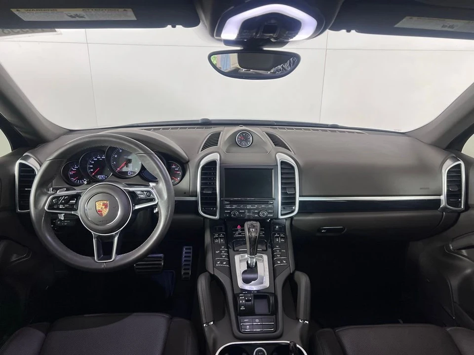 2015 Porsche 958 Cayenne S - Image 20 of 31