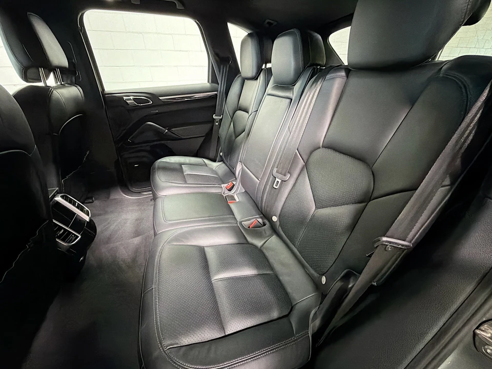 2016 Porsche 958 Cayenne - Image 20 of 31