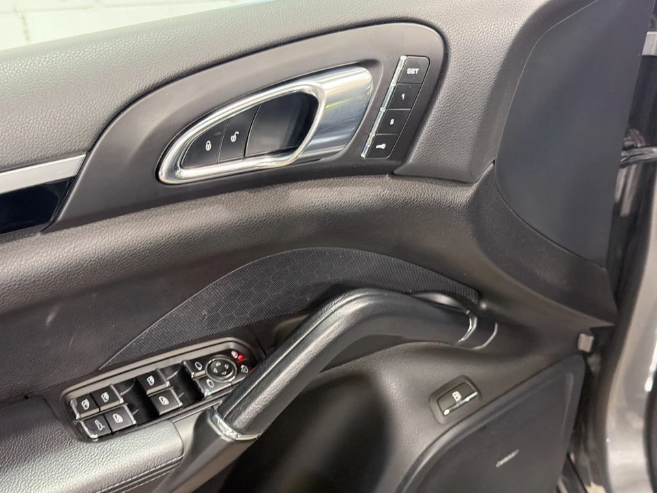 2016 Porsche 958 Cayenne - Image 22 of 31