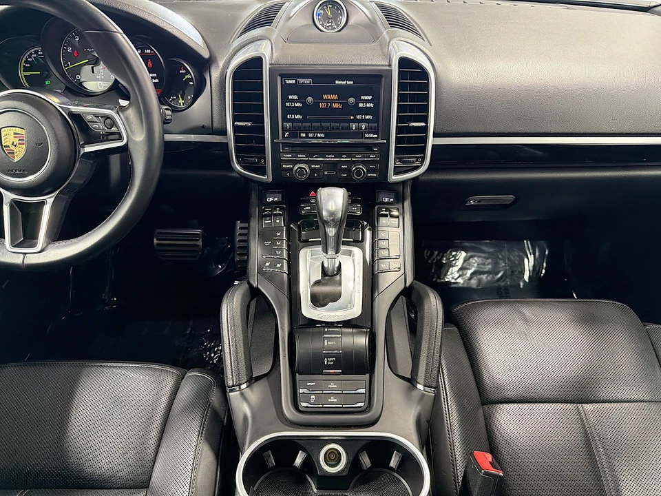 2016 Porsche 958 Cayenne - Image 19 of 31