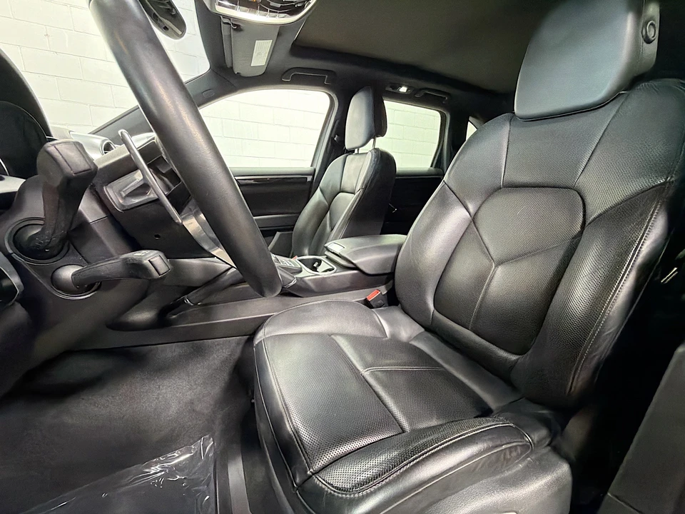 2016 Porsche 958 Cayenne - Image 5 of 31