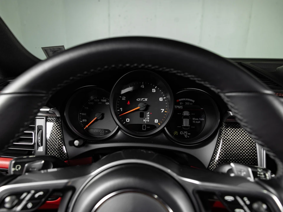 2020 Porsche Macan GTS - Image 28 of 31