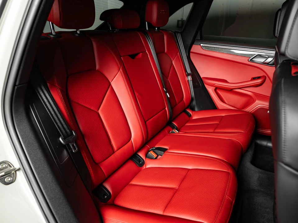 2020 Porsche Macan GTS - Image 23 of 31