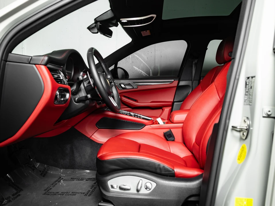 2020 Porsche Macan GTS - Image 5 of 31