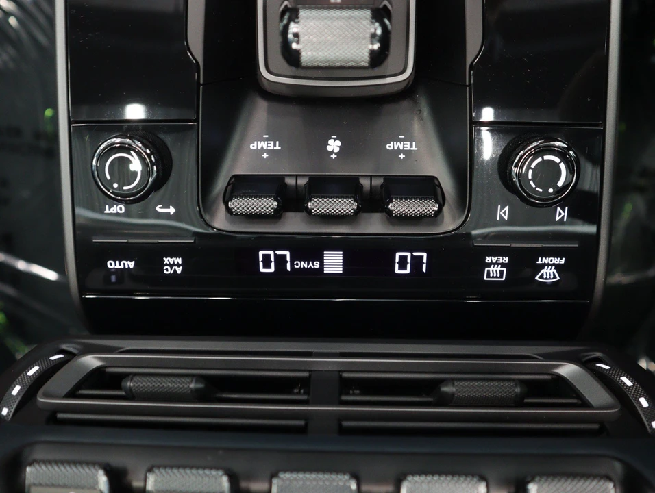 2022 Porsche 992 Carrera 4S - Image 19 of 31
