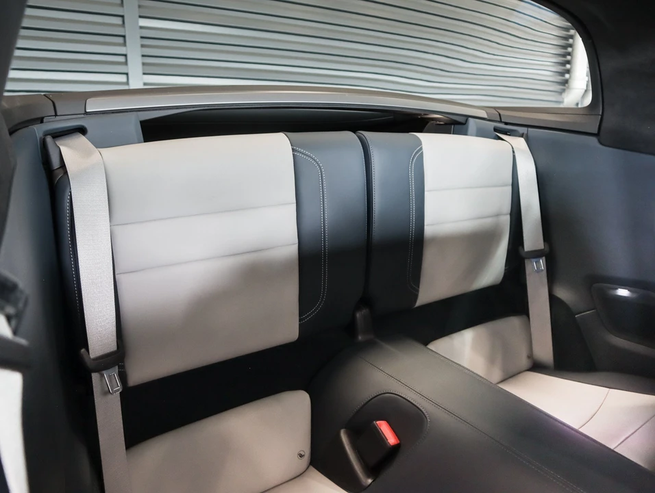 2022 Porsche 992 Carrera 4S - Image 6 of 31