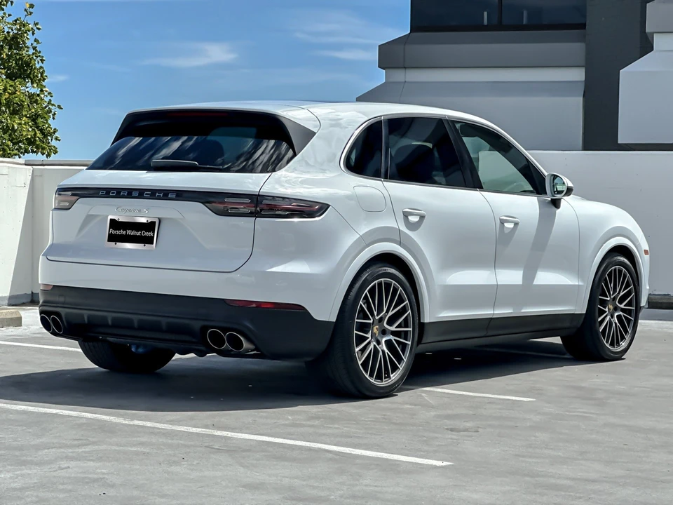 2022 Porsche 9Y0/9Y3 Cayenne S - Image 9 of 29