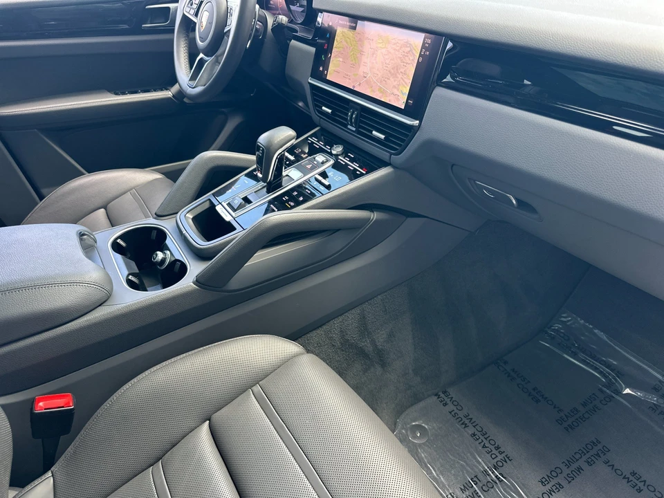 2022 Porsche 9Y0/9Y3 Cayenne S - Image 24 of 29