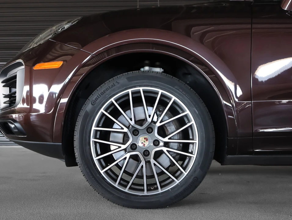 2023 Porsche 9Y0/9Y3 Cayenne S - Image 27 of 29