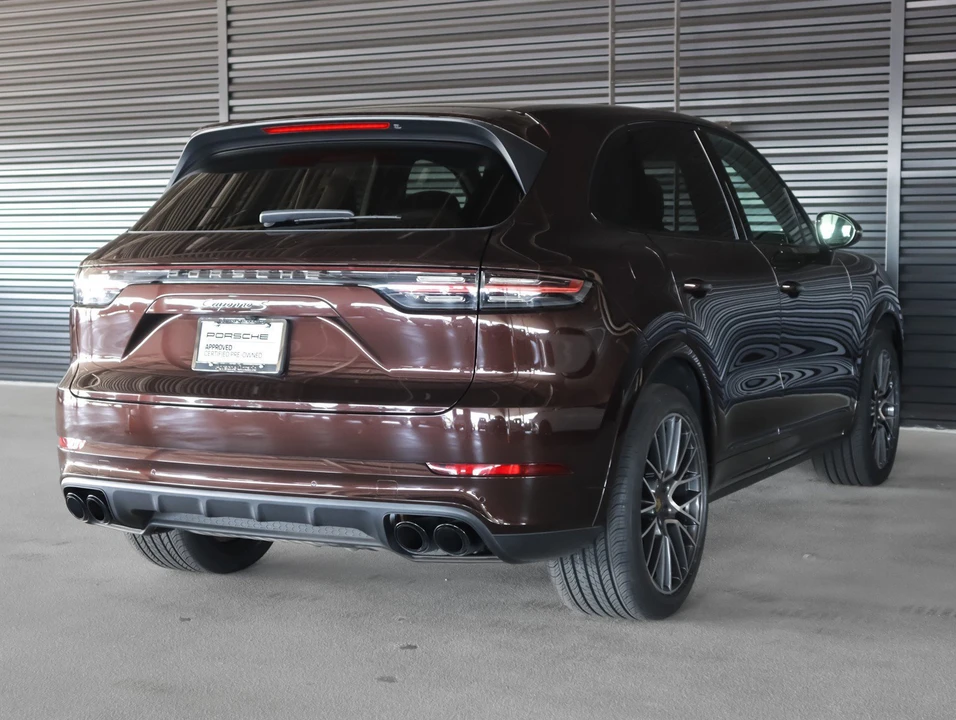 2023 Porsche 9Y0/9Y3 Cayenne S - Image 10 of 29