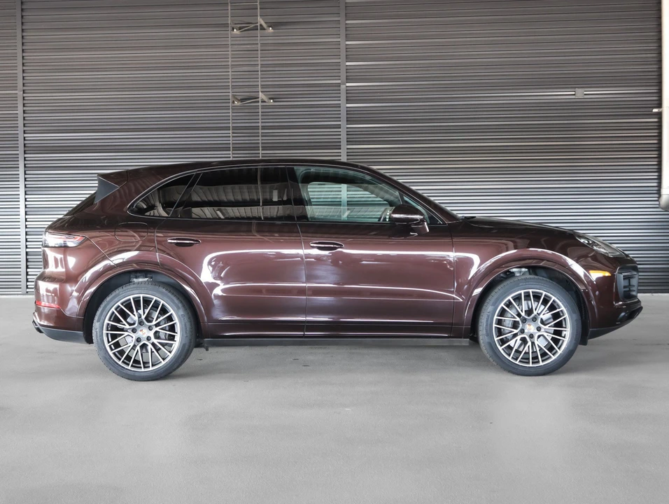 2023 Porsche 9Y0/9Y3 Cayenne S - Image 11 of 29