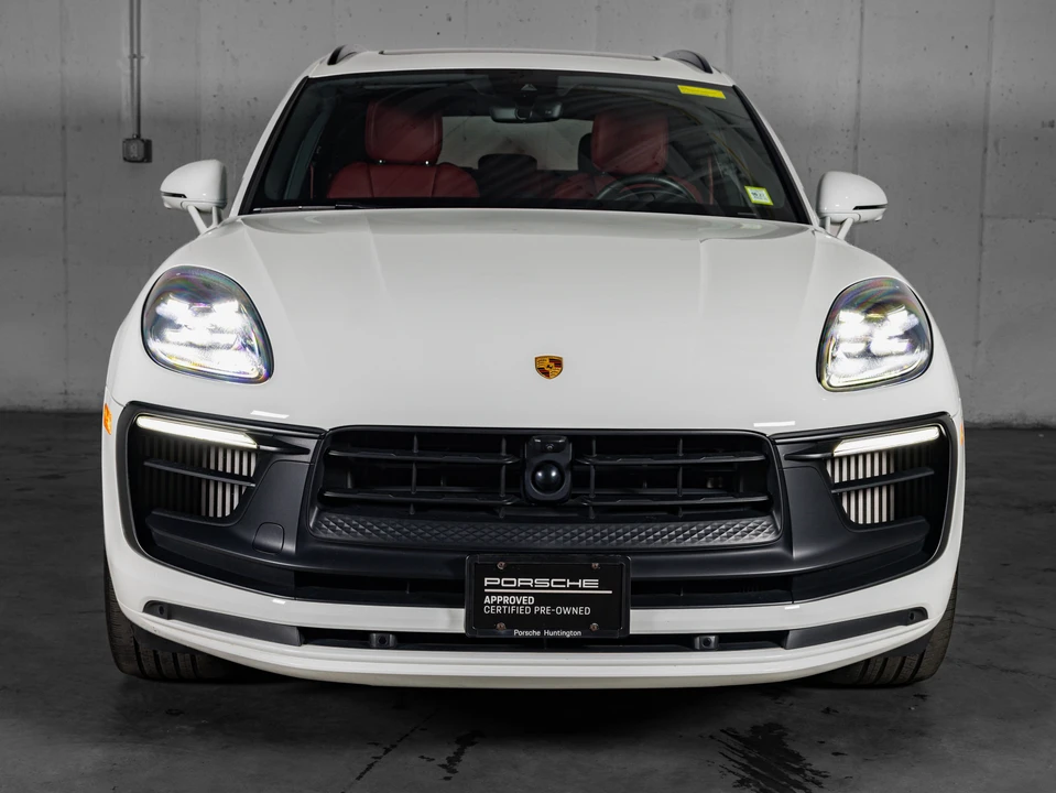 2023 Porsche Macan GTS - Image 11 of 31