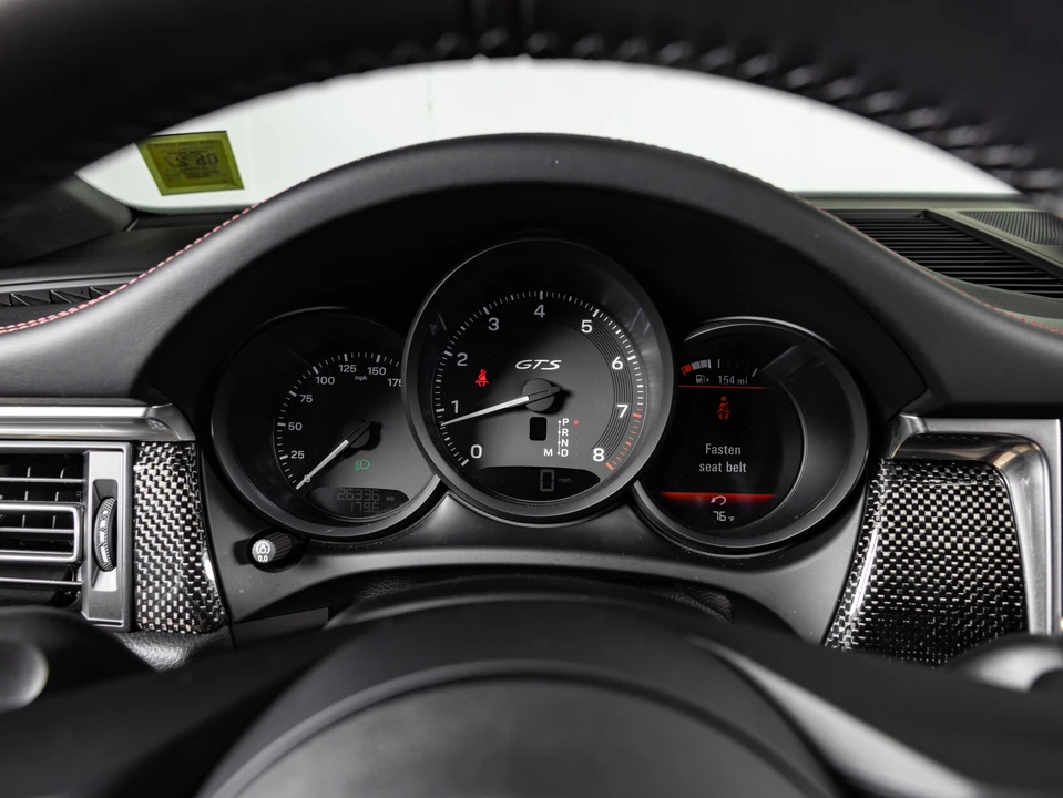 2023 Porsche Macan GTS - Image 28 of 31