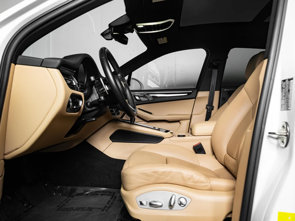 2023 Porsche Macan S - Image 5 of 31