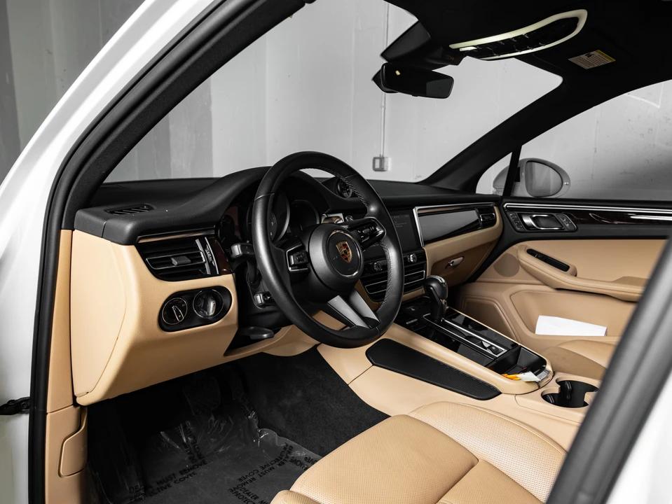 2023 Porsche Macan S - Image 4 of 31