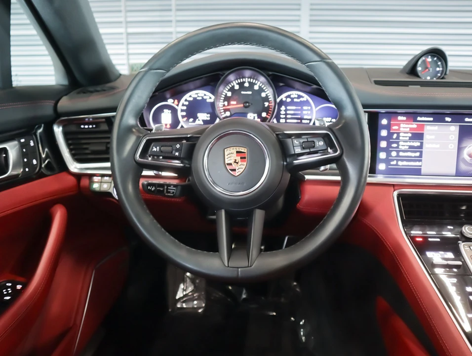 2023 Porsche Panamera - Image 13 of 30