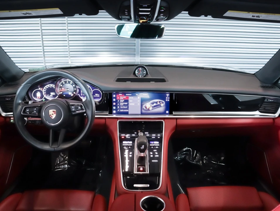 2023 Porsche Panamera - Image 12 of 30