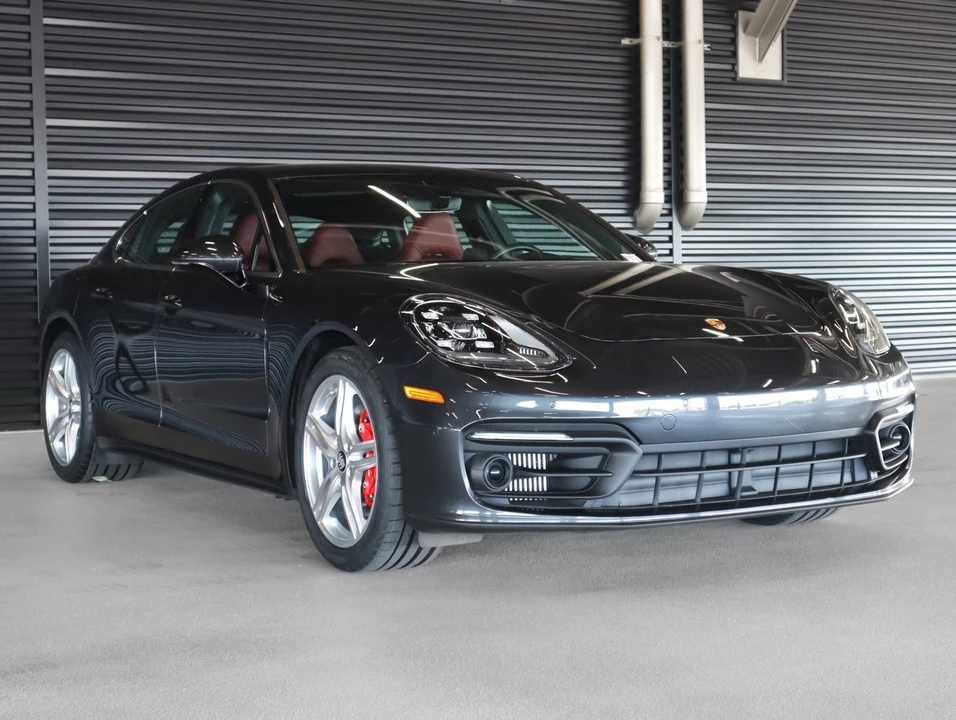 2023 Porsche Panamera - Image 7 of 30