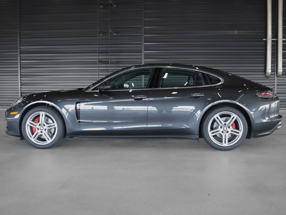 2023 Porsche Panamera - Image 2 of 30