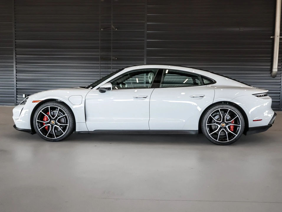 2023 Porsche Taycan - Image 2 of 28