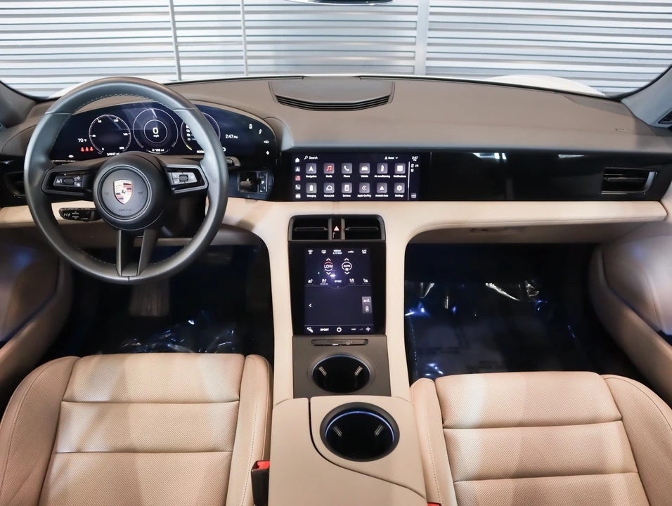 2023 Porsche Taycan - Image 14 of 28
