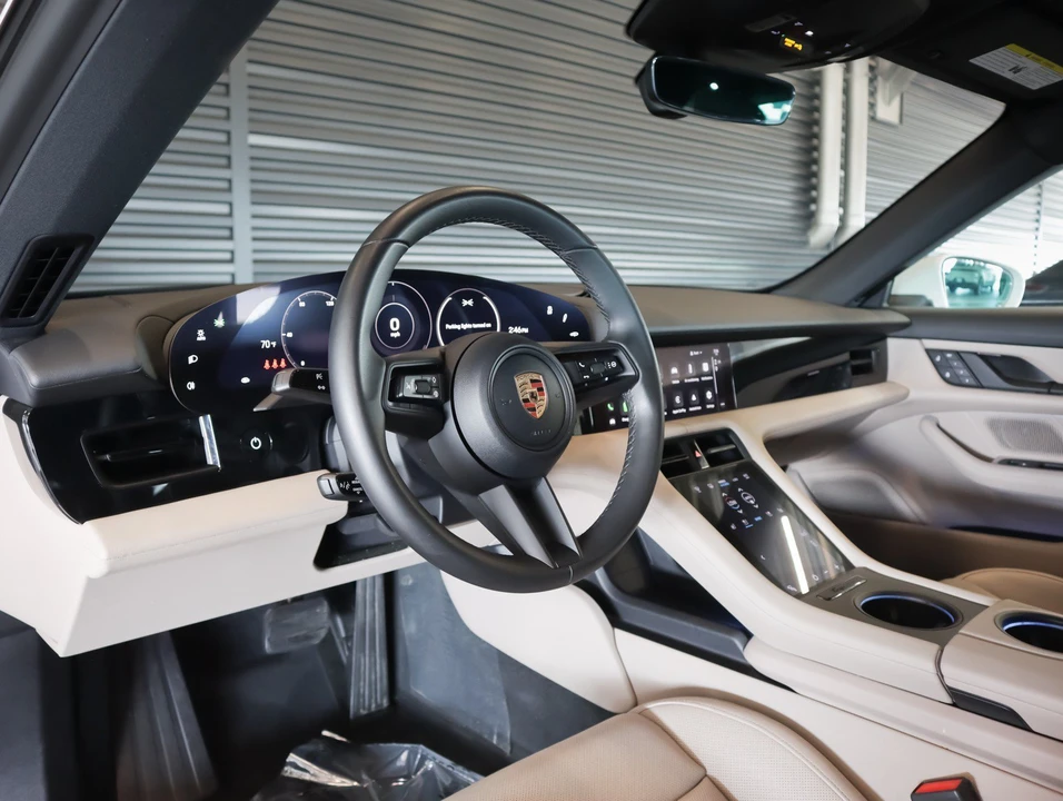 2023 Porsche Taycan - Image 4 of 28