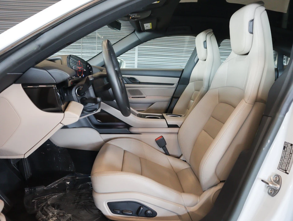 2023 Porsche Taycan - Image 5 of 28
