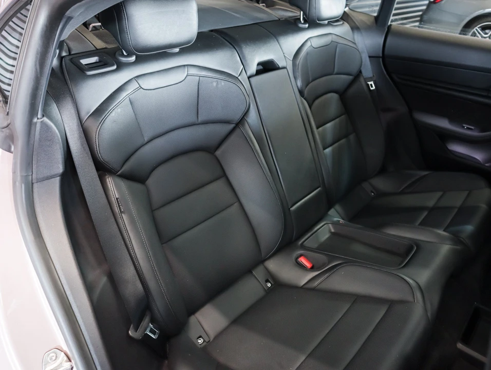 2023 Porsche Taycan - Image 6 of 30
