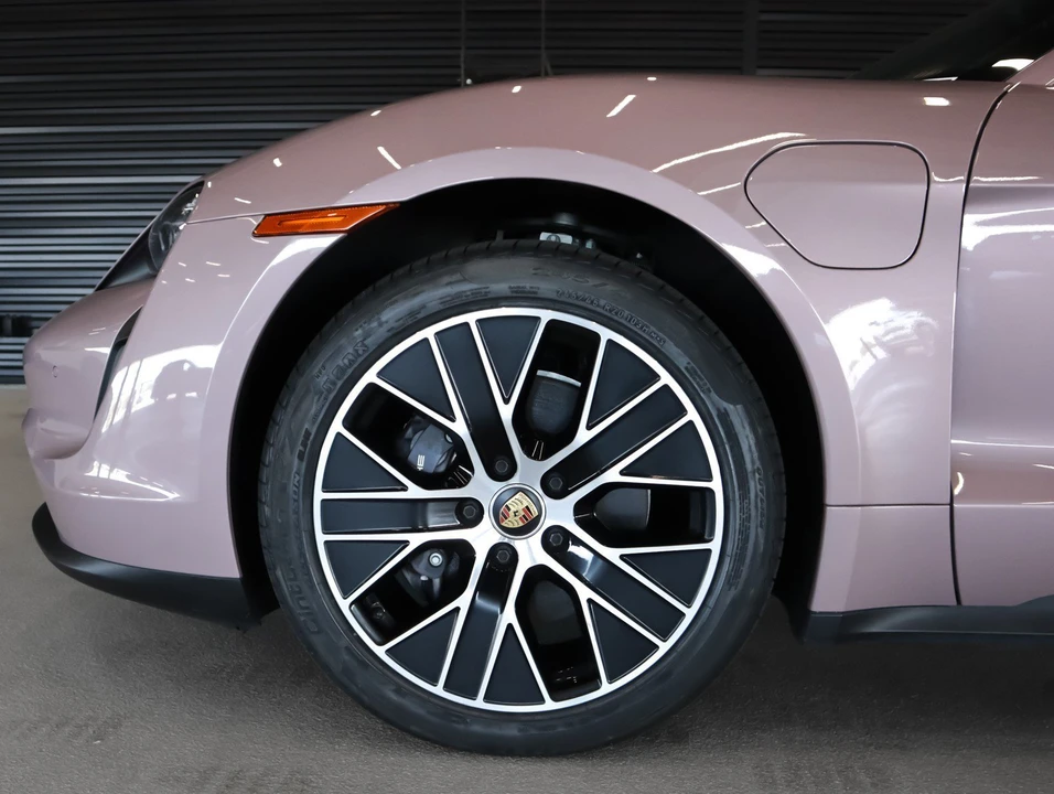 2023 Porsche Taycan - Image 12 of 30