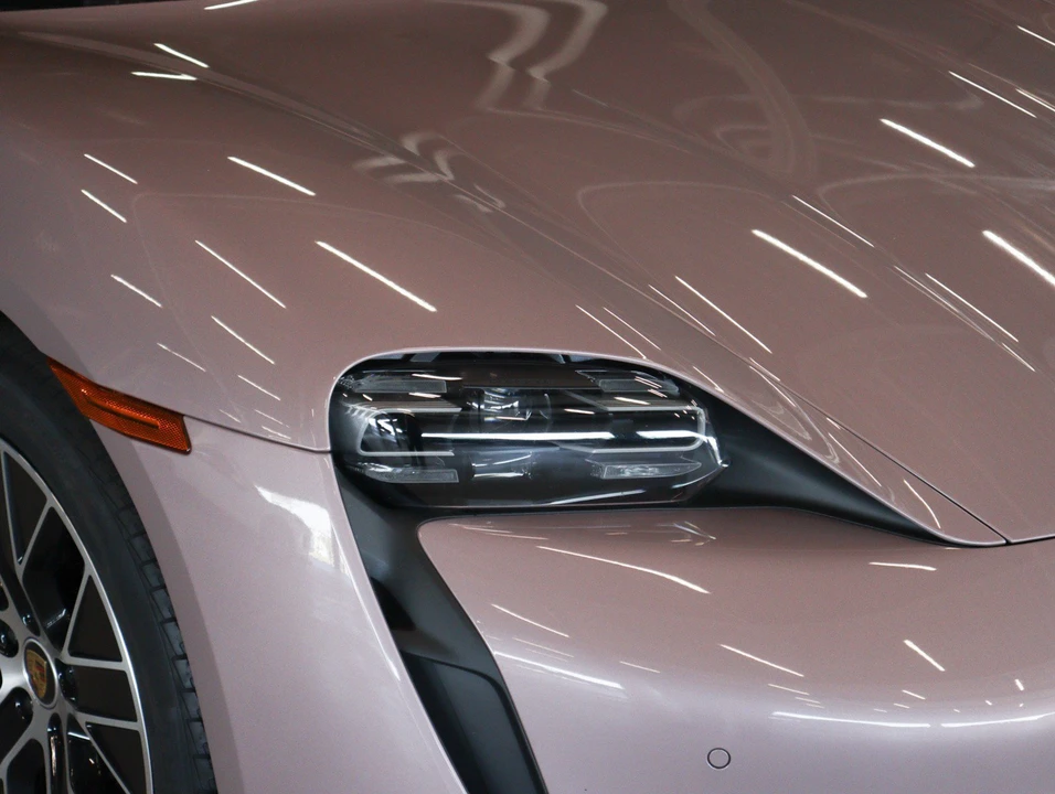2023 Porsche Taycan - Image 25 of 30