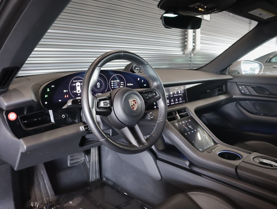 2023 Porsche Taycan - Image 4 of 30